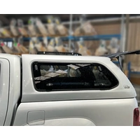 Pinnacle 2 Fibreglass Canopy - Candy White (Amarok 2H 10-22)