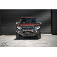 King series Plus bull bar (Pajero 06-21)