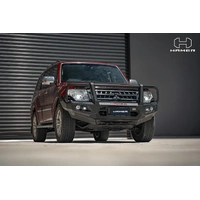 King series Plus bull bar (Pajero 06-21)