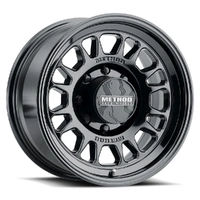 MR318 17X8.5 6x135 25 - Gloss Black