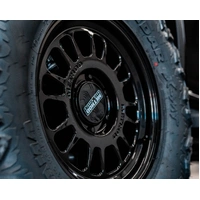 MR318 18x9 5x150 18 - Gloss Black