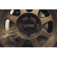 MR701 Bead Grip 17x7.5 6x130 50 - Method Bronze