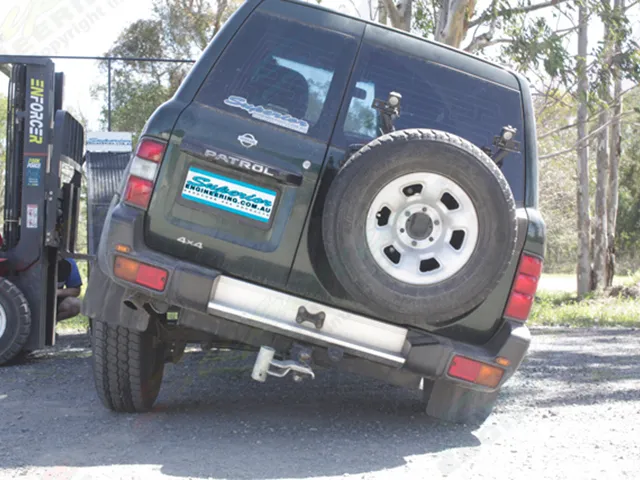 Rear view of GU Patrol fitted with the Superior Superflex Sway Bar Kit