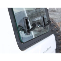 Gullwing Window/Left Hand Side Glass (Land Cruiser 76 Series 07+)