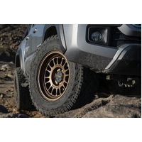 MR318 18x8.5 6x139.7 40 - Method Bronze