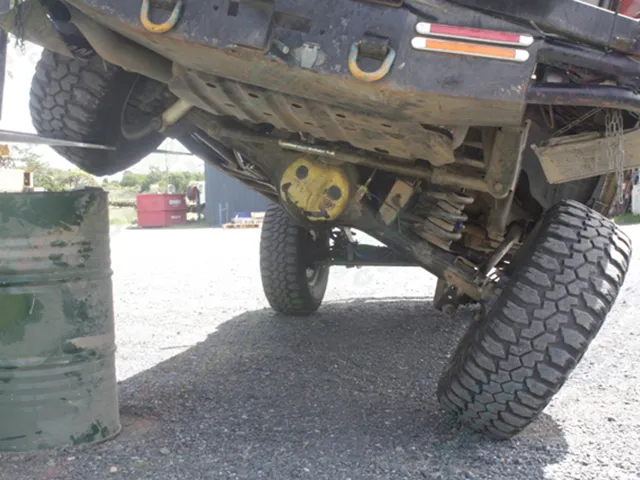 Underside view of GQ Patrol fitted with the Superior Superflex Sway Bar Kit