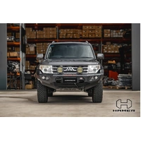 King series bull bar (Pajero 06-21)