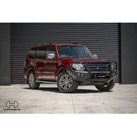 King series Plus bull bar (Pajero 06-21)